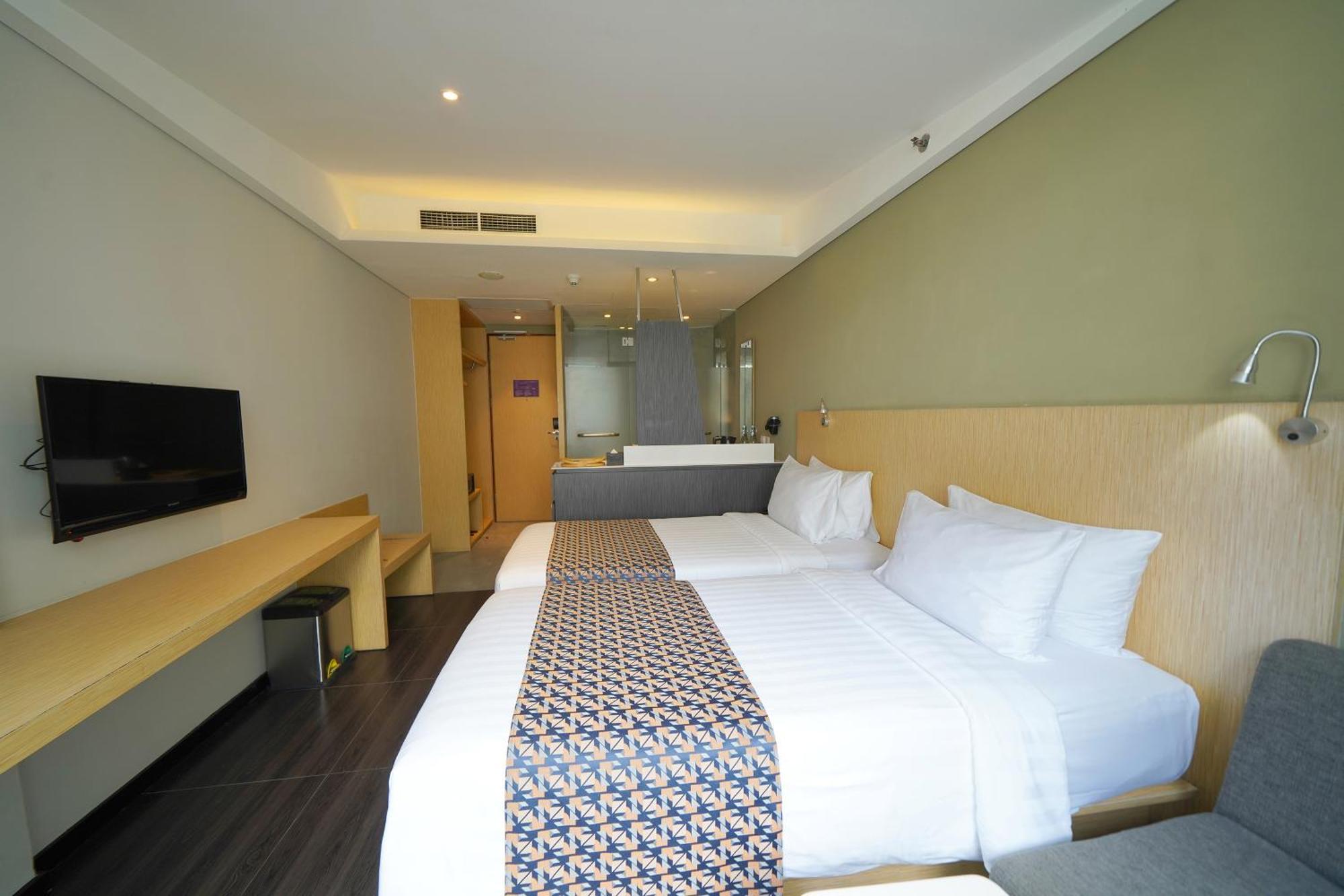 Hotel Episode Kuta Bali 4*